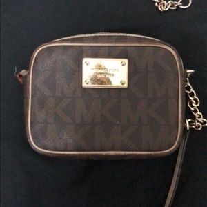 Michael Kors cross body
